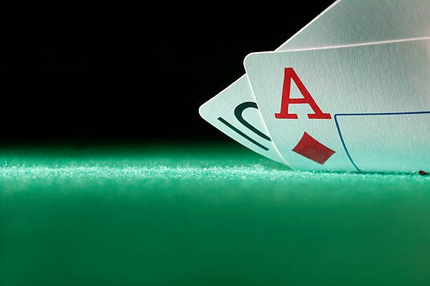 21 2d mobile app interface showing Singapore Pools game selection